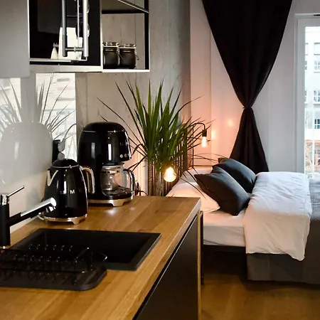Liberty 512 Apartment *