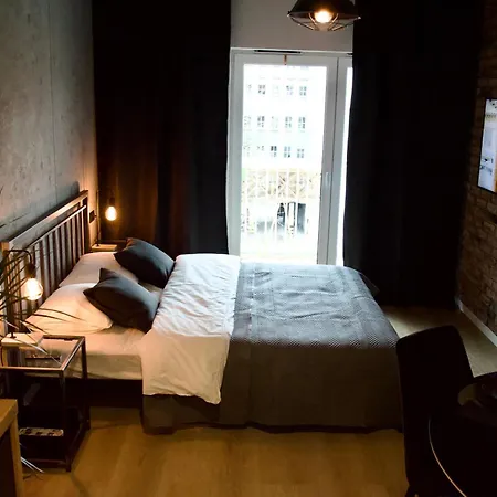 Liberty 512 Apartment *